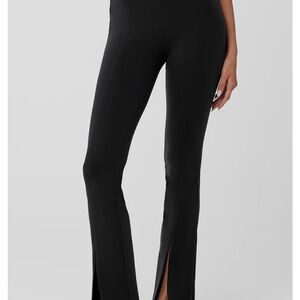 ALO Yoga Airbrush High-Waist Flutter Legging